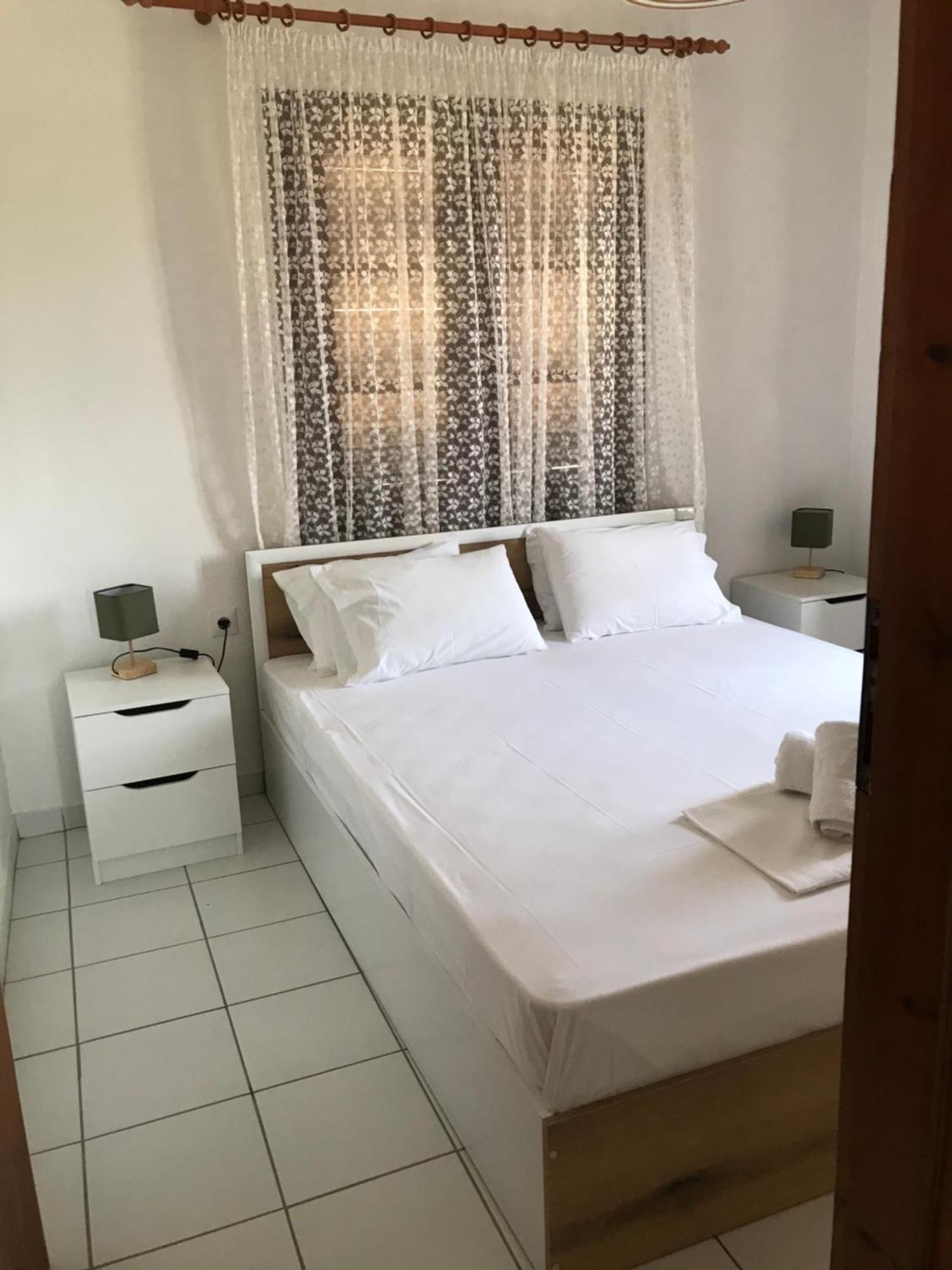 Appartamento Nikos & Panagiota Vourvourou Esterno foto