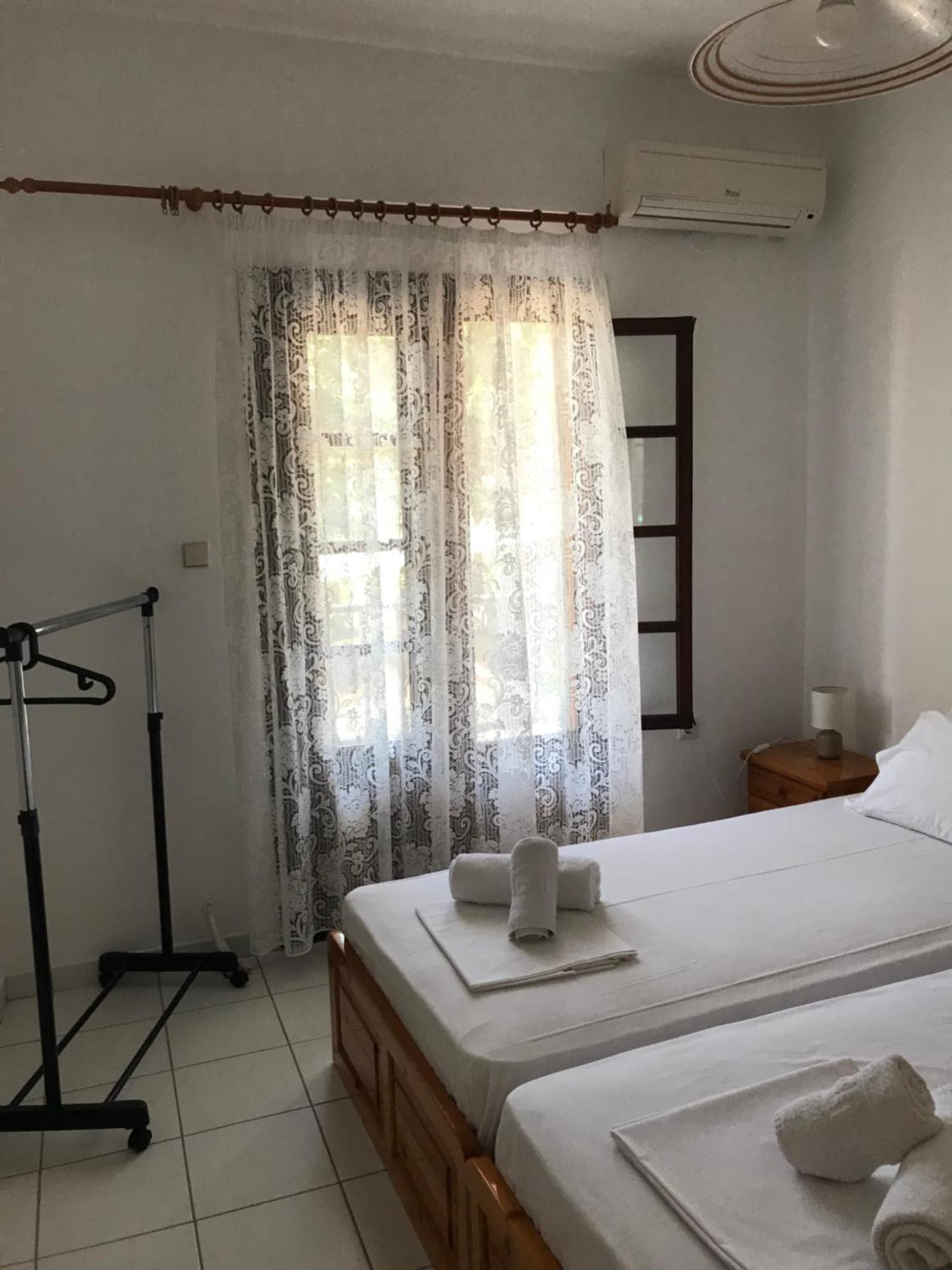 Appartamento Nikos & Panagiota Vourvourou Esterno foto